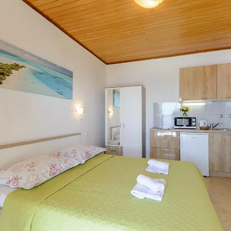 Appartamento Sani - Double With Terrace And Sea View S1
